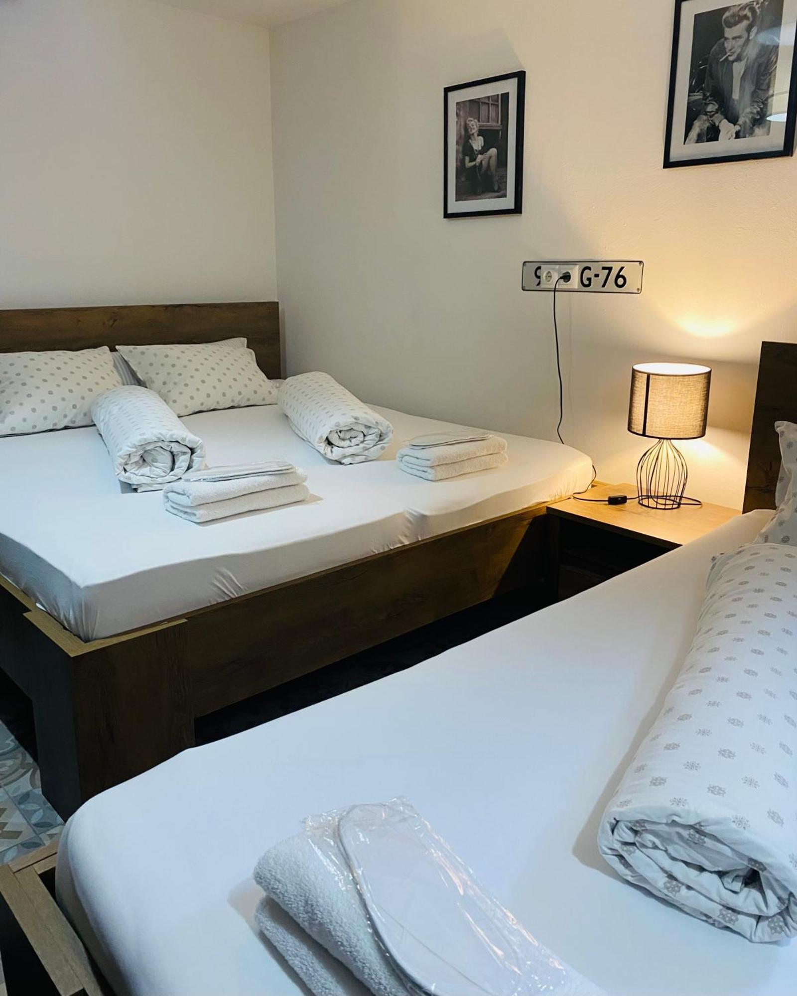Rooms & Apartment Zala Airport Shuttle Option Cerklje na Gorenjskem Bagian luar foto
