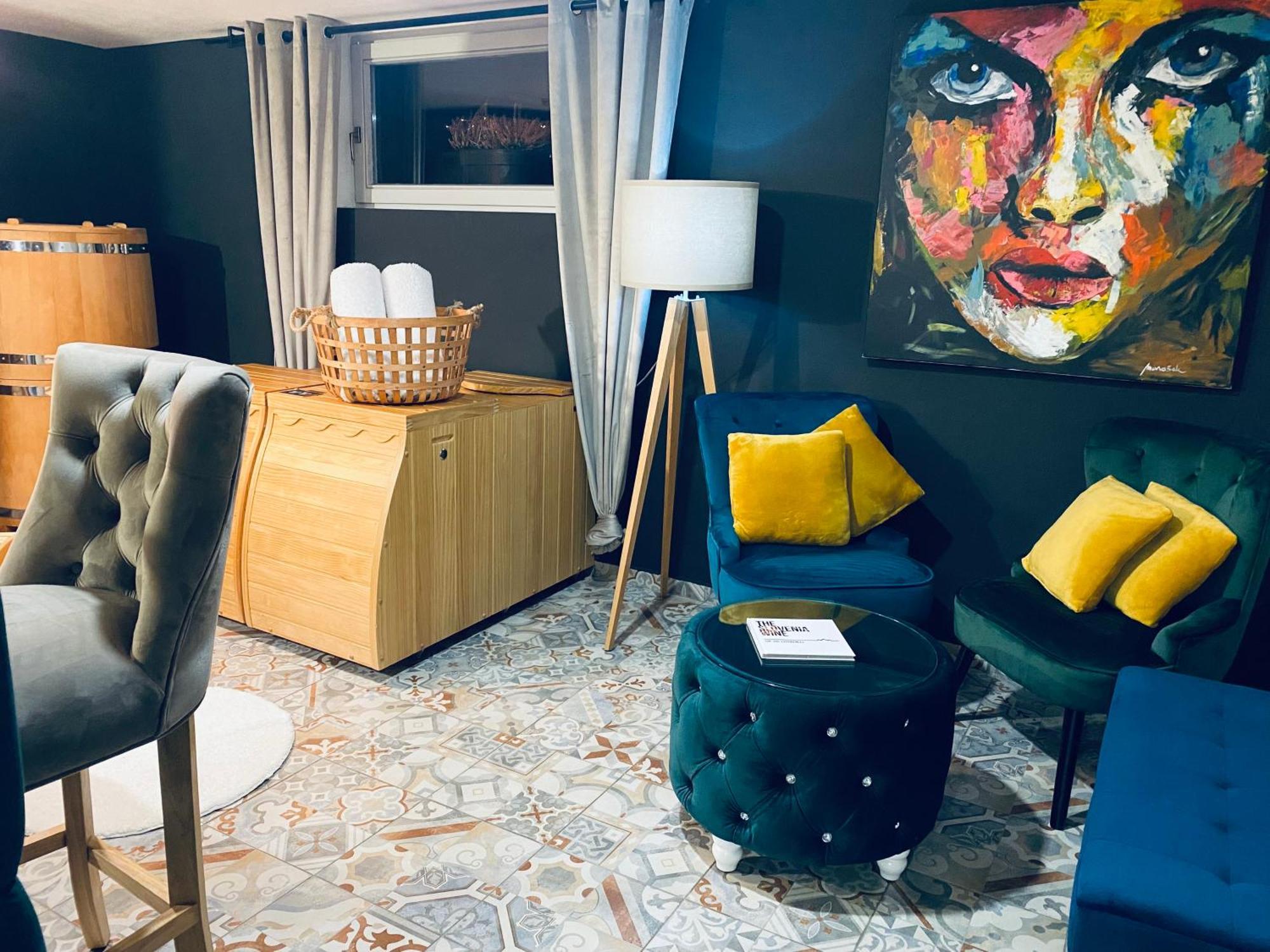 Rooms & Apartment Zala Airport Shuttle Option Cerklje na Gorenjskem Bagian luar foto